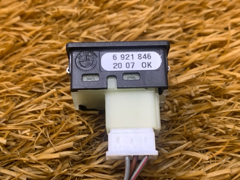 Кнопка открывания багажника, 500 рублей, Красноярск