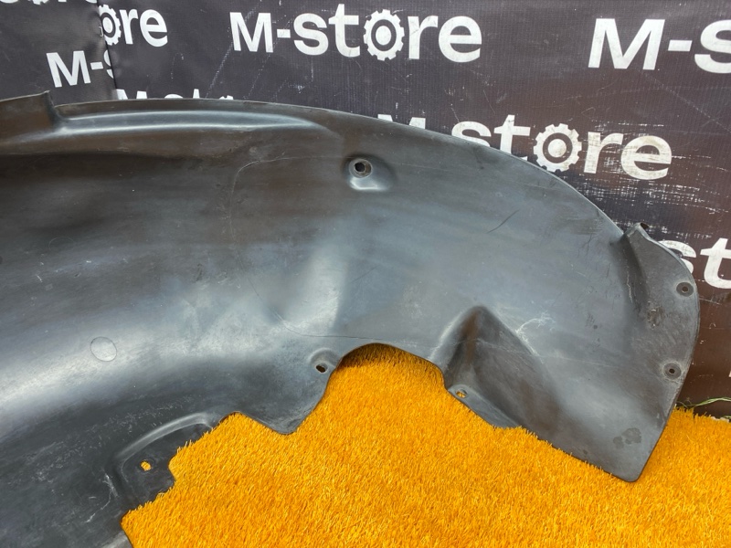 подкрылок, 900 рублей, Красноярск