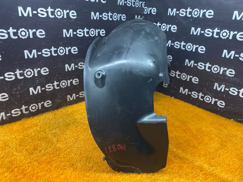 подкрылок, 900 рублей, Красноярск