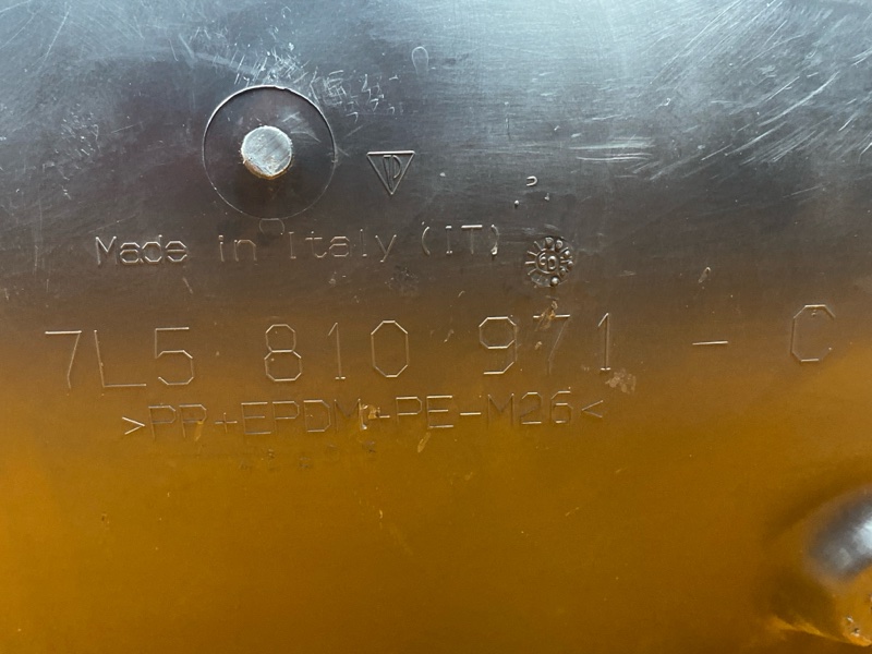 подкрылок, 900 рублей, Красноярск