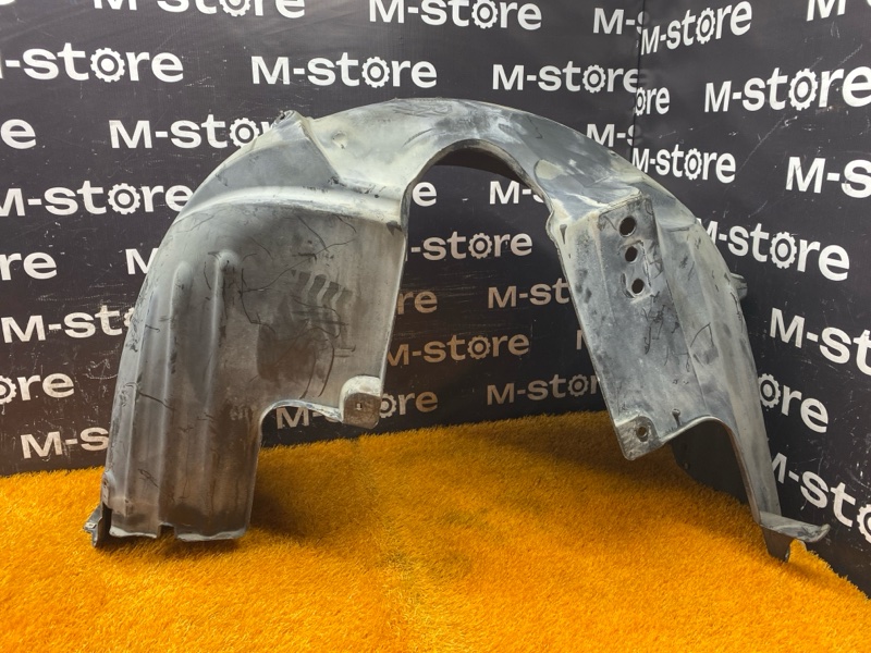 подкрылок, 500 рублей, Красноярск