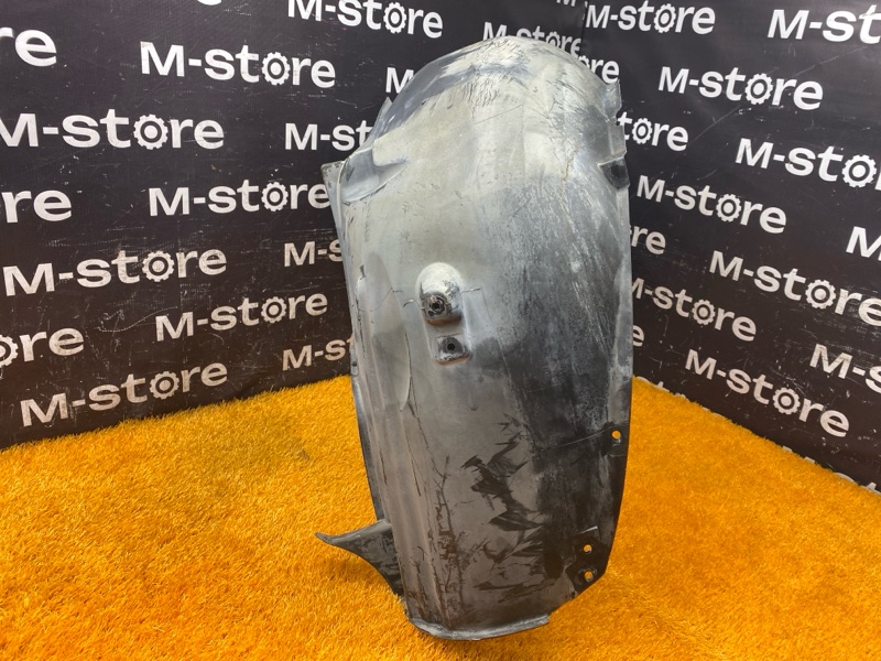 подкрылок, 500 рублей, Красноярск