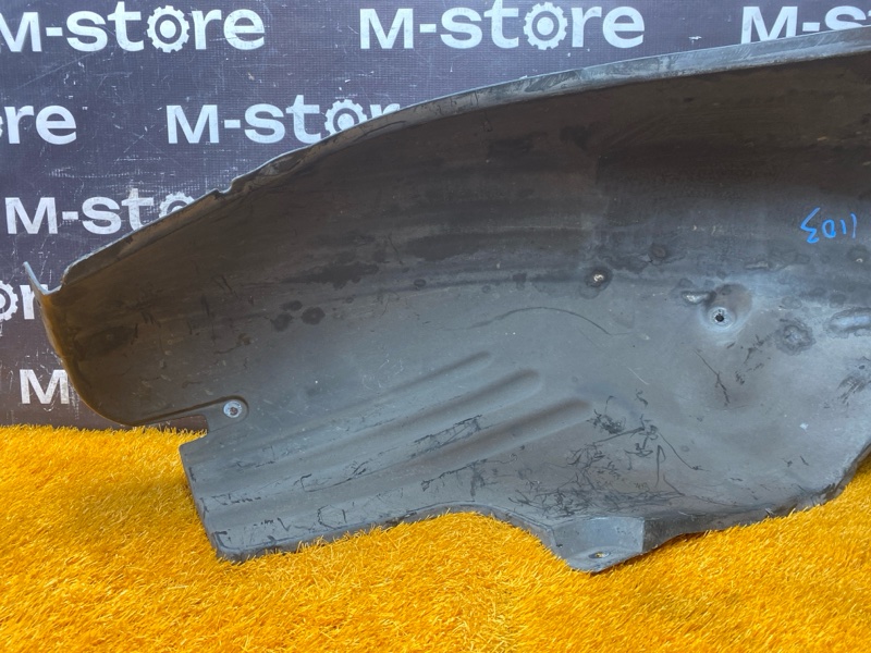 подкрылок, 500 рублей, Красноярск