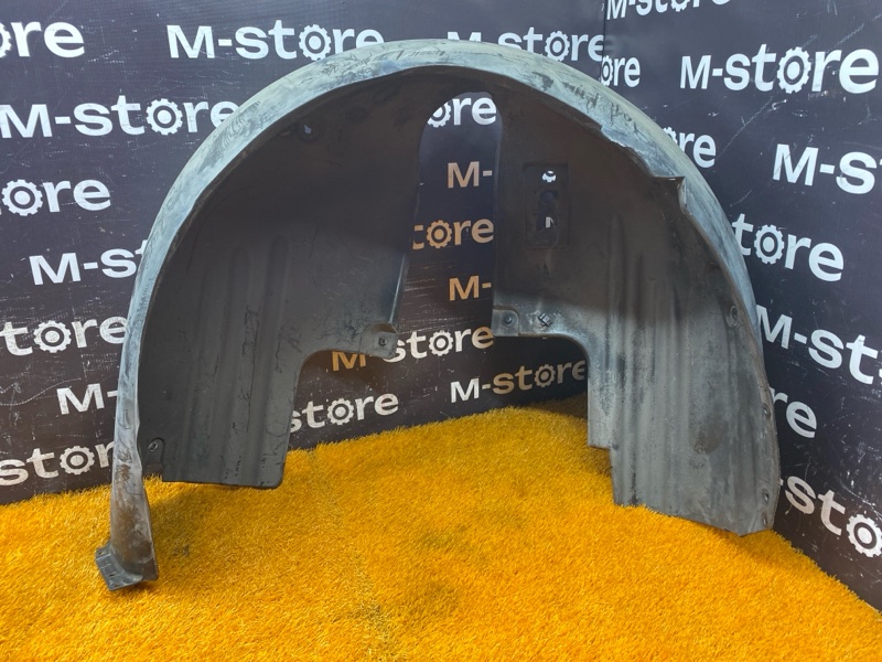 подкрылок, 500 рублей, Красноярск