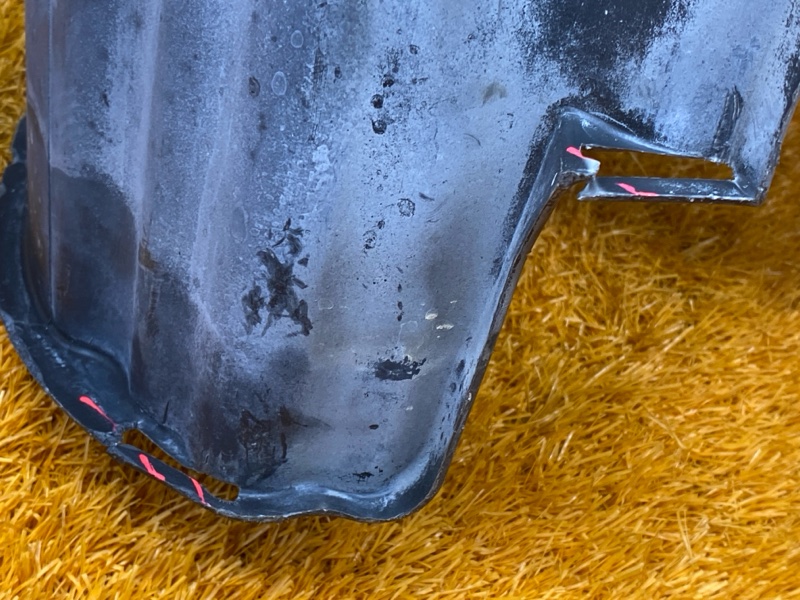 подкрылок, 500 рублей, Красноярск