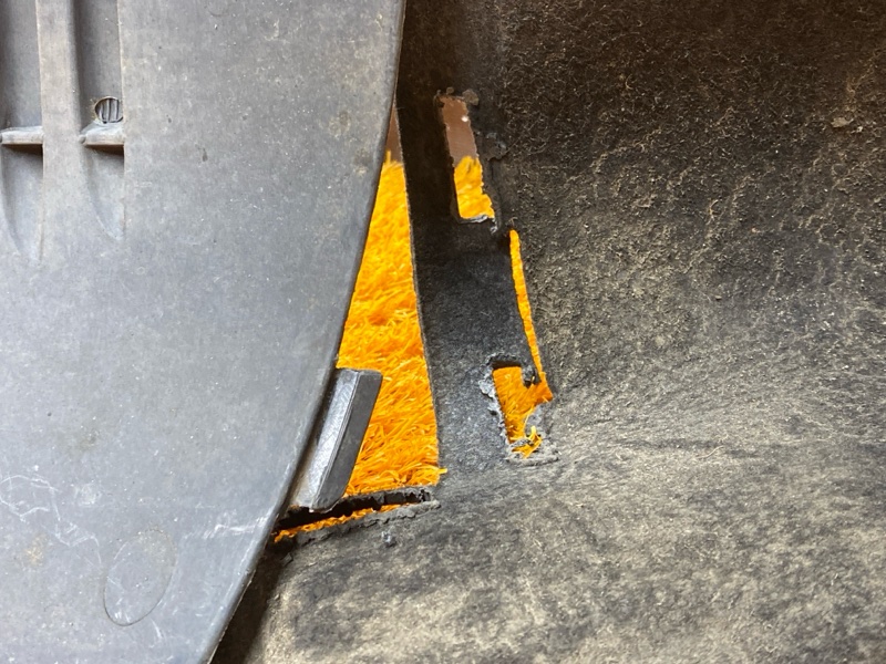 подкрылок, 500 рублей, Красноярск