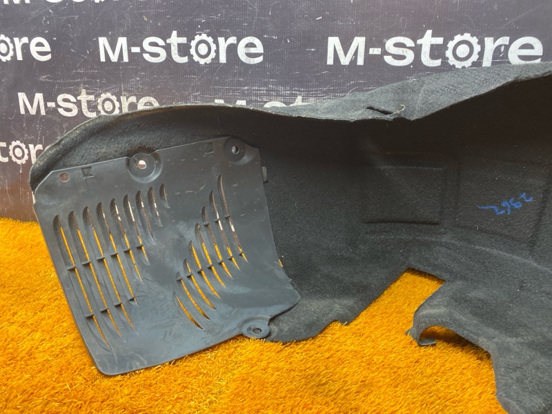 подкрылок, 1000 рублей, Красноярск