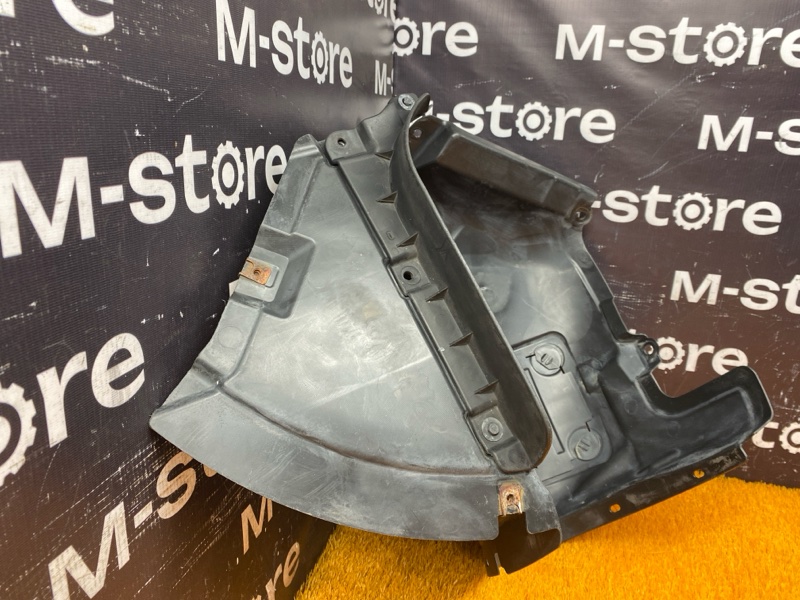 подкрылок, 4000 рублей, Красноярск