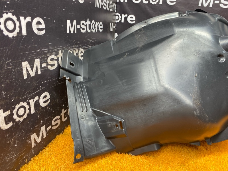 подкрылок, 300 рублей, Красноярск