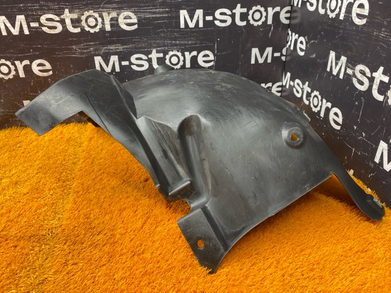 подкрылок, 1000 рублей, Красноярск