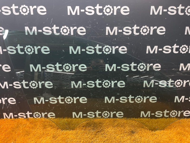 Стекло боковое, 2500 рублей, Красноярск