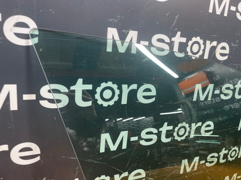 Стекло боковое, 2500 рублей, Красноярск