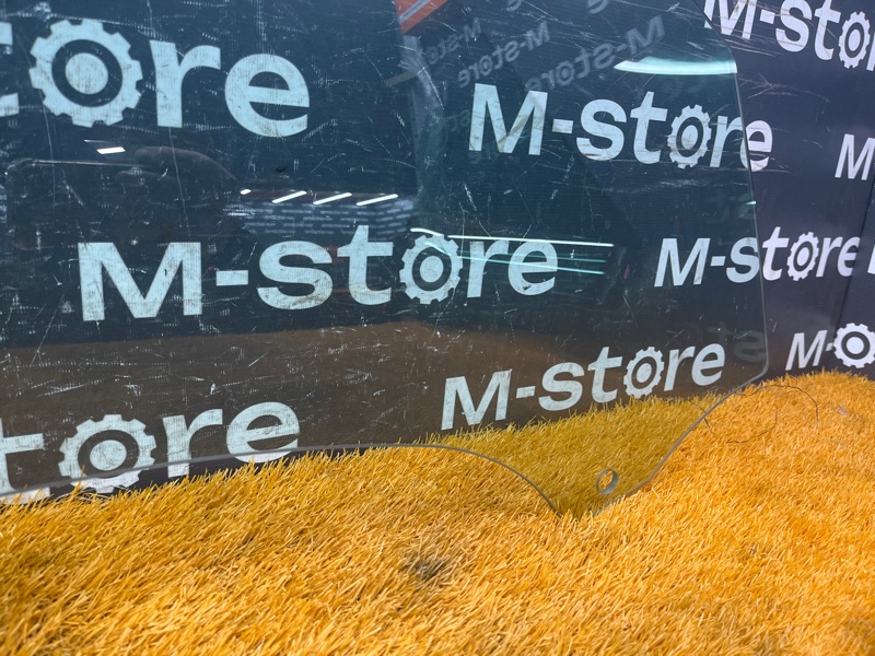 Стекло боковое, 2500 рублей, Красноярск