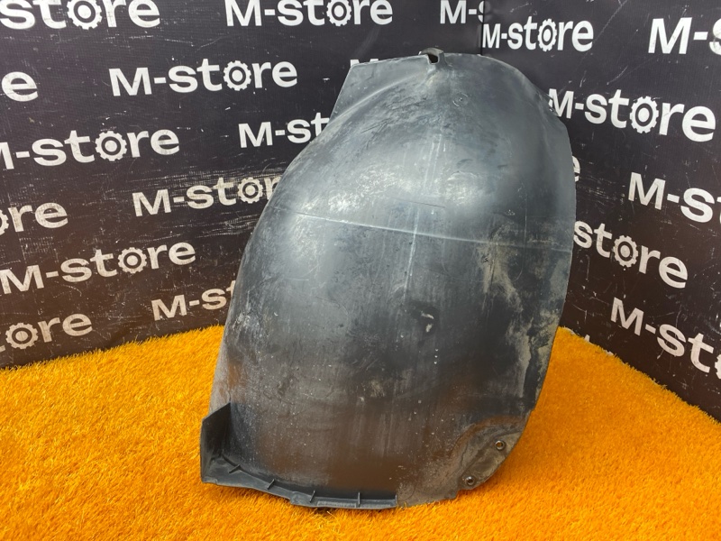 подкрылок, 4000 рублей, Красноярск