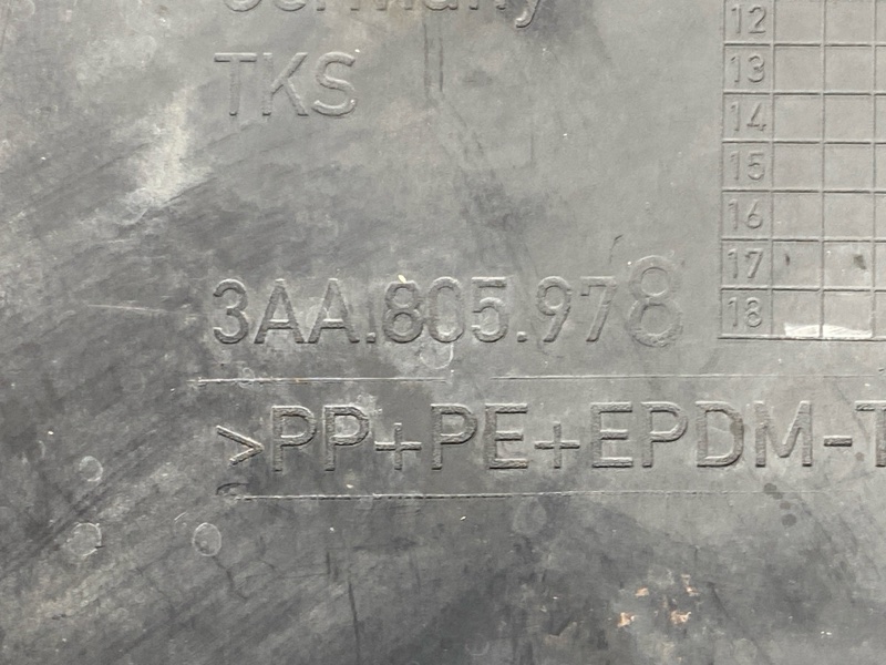 подкрылок, 4000 рублей, Красноярск