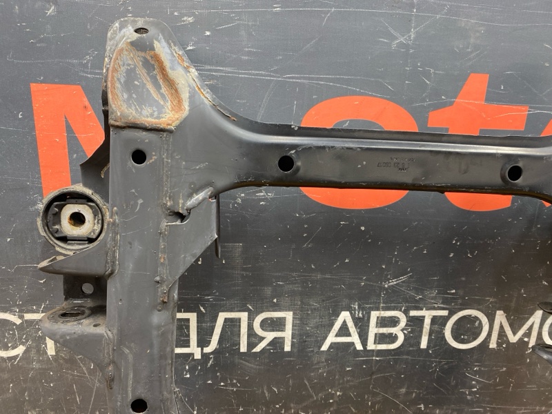 Балка поперечная (подрамник), 5500 рублей, Красноярск