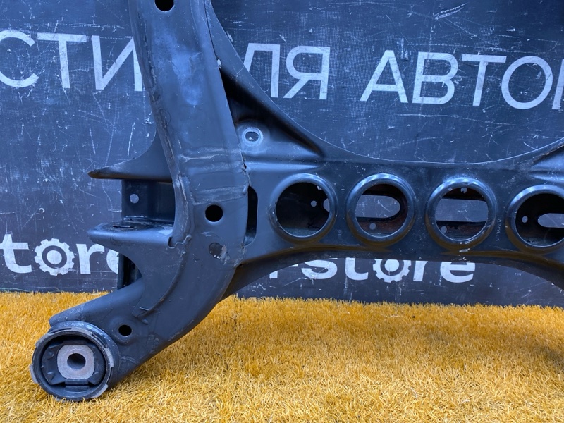 Балка поперечная (подрамник), 5500 рублей, Красноярск