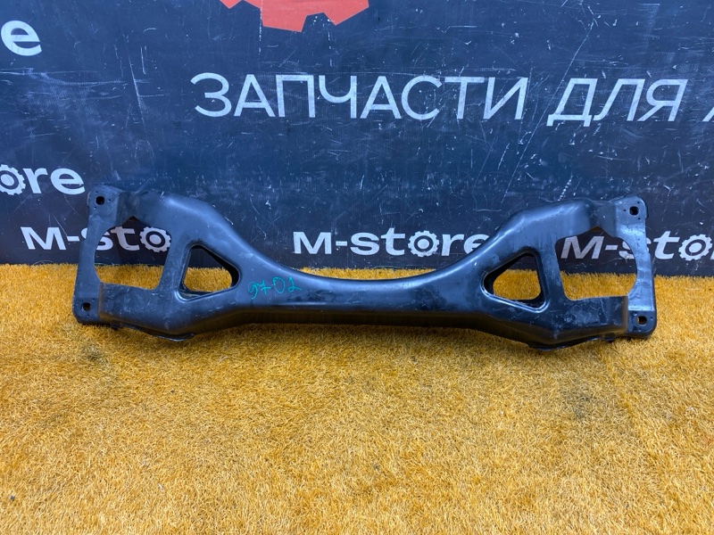 Балка поперечная (подрамник), 700 рублей, Красноярск