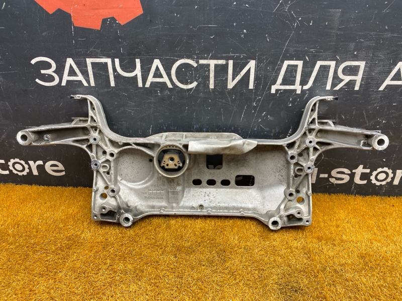 Балка поперечная (подрамник), 4500 рублей, Красноярск