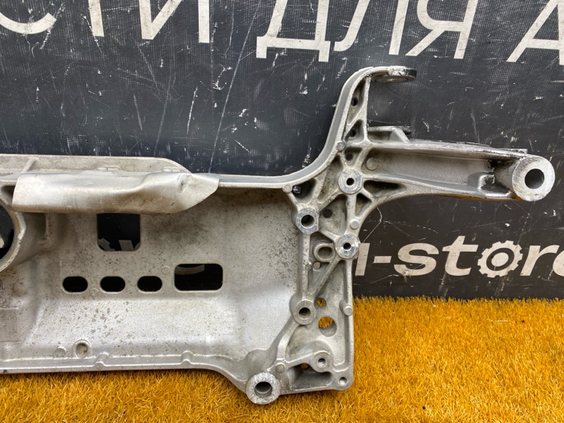 Балка поперечная (подрамник), 4500 рублей, Красноярск