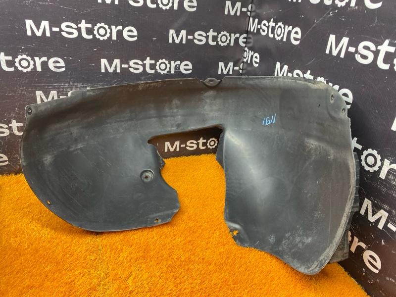 подкрылок, 4000 рублей, Красноярск