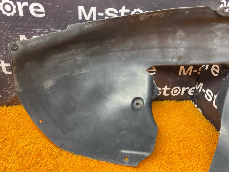 подкрылок, 4000 рублей, Красноярск