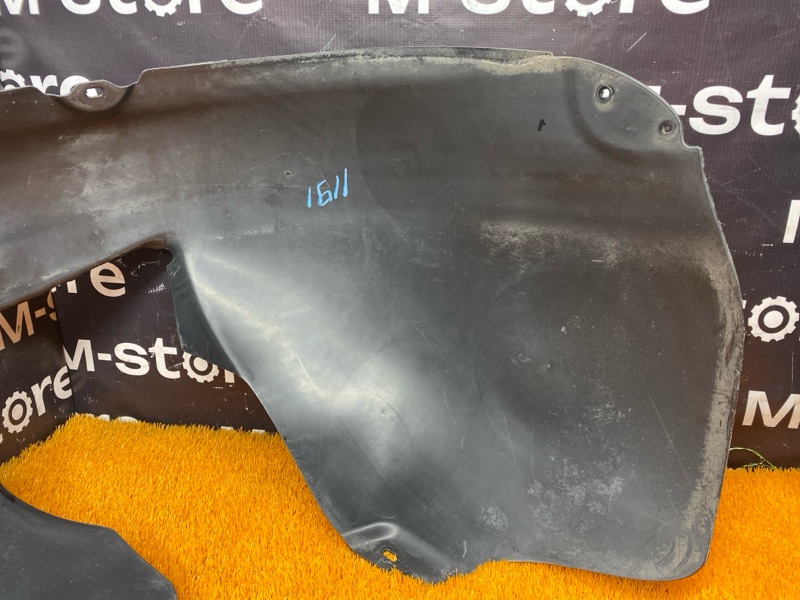 подкрылок, 4000 рублей, Красноярск