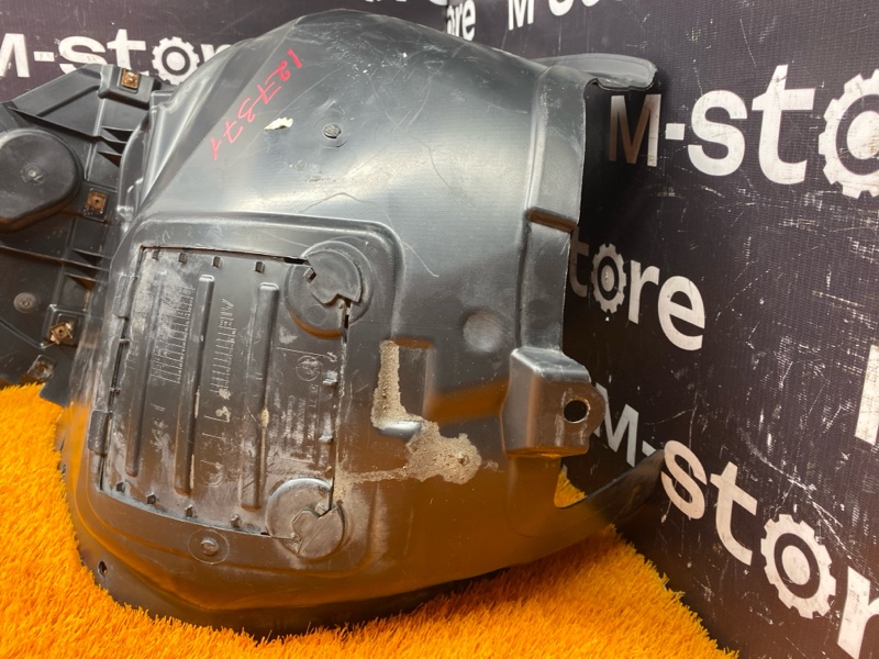 подкрылок, 4000 рублей, Красноярск