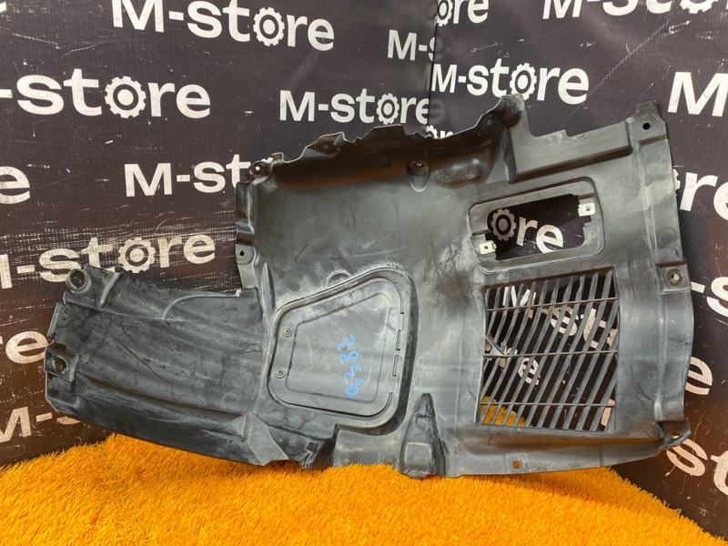 подкрылок, 4500 рублей, Красноярск