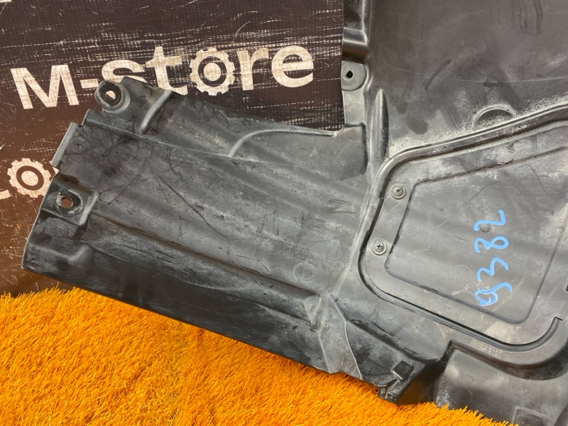 подкрылок, 4500 рублей, Красноярск