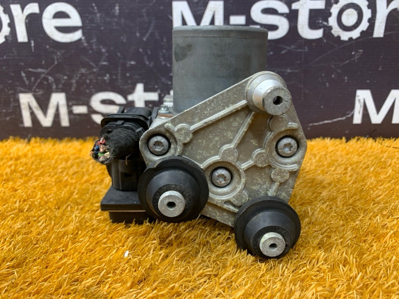 Блок ABS, 5800 рублей, Красноярск