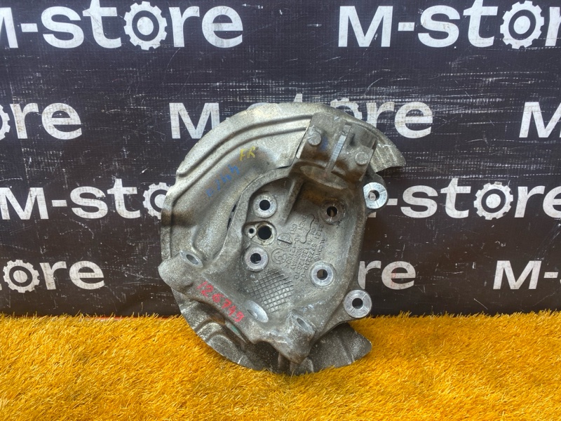 кулак поворотный, 500 рублей, Красноярск