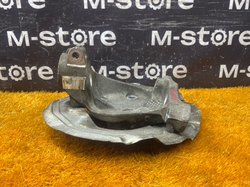 кулак поворотный, 500 рублей, Красноярск