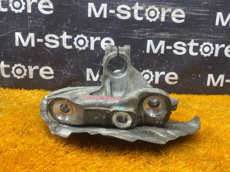 кулак поворотный, 500 рублей, Красноярск