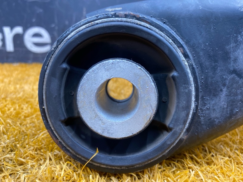 Балка поперечная (подрамник), 5000 рублей, Красноярск