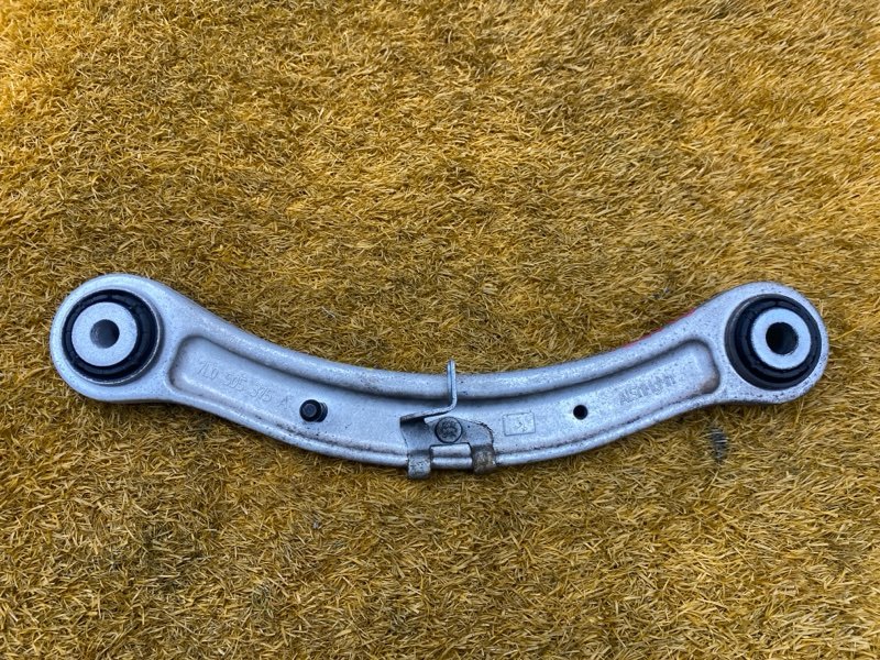 Рычаг подвески верхний, 1000 рублей, Красноярск