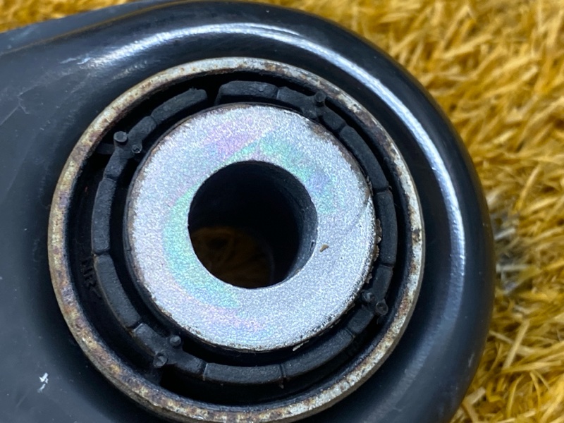 Рычаг подвески нижний, 1000 рублей, Красноярск