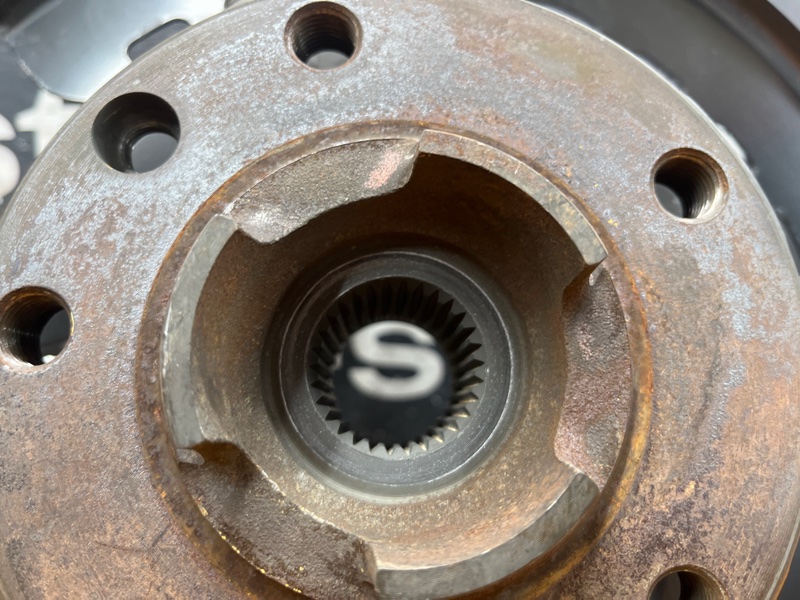 ступица, 2000 рублей, Красноярск