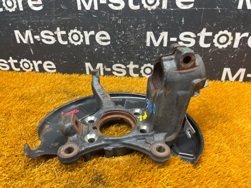 кулак поворотный, 1200 рублей, Красноярск