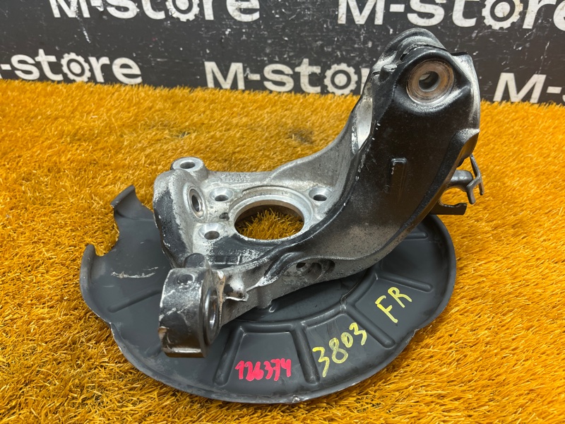 кулак поворотный, 2000 рублей, Красноярск