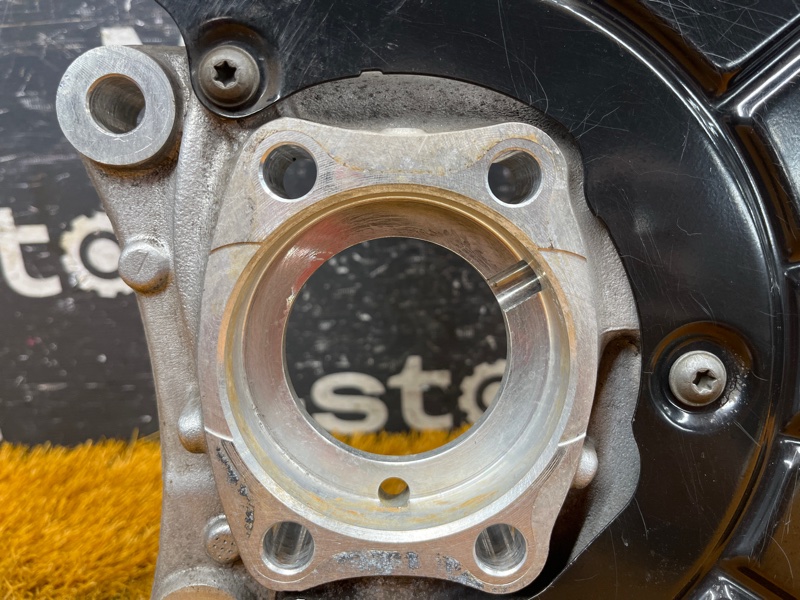 кулак поворотный, 1500 рублей, Красноярск