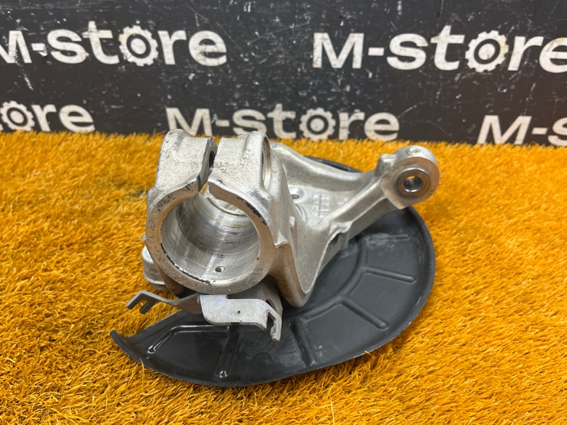 кулак поворотный, 1500 рублей, Красноярск