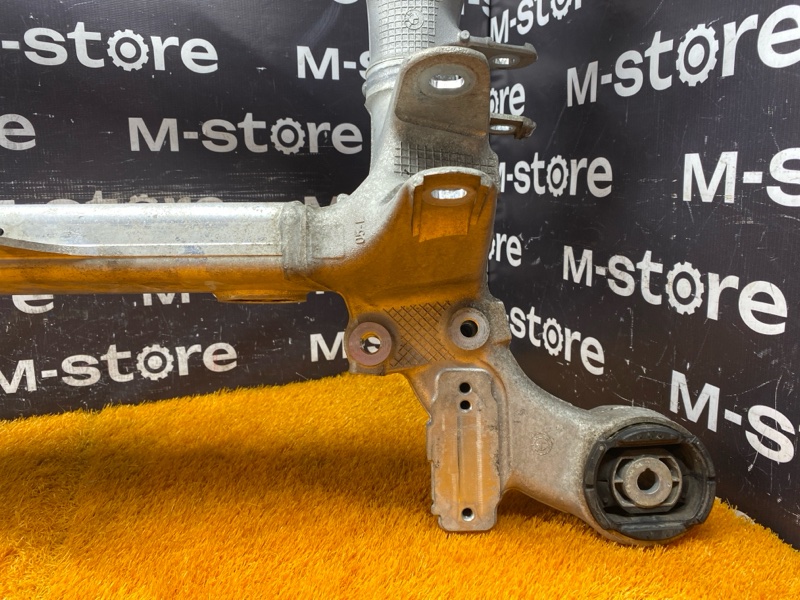 Балка поперечная (подрамник), 2500 рублей, Красноярск