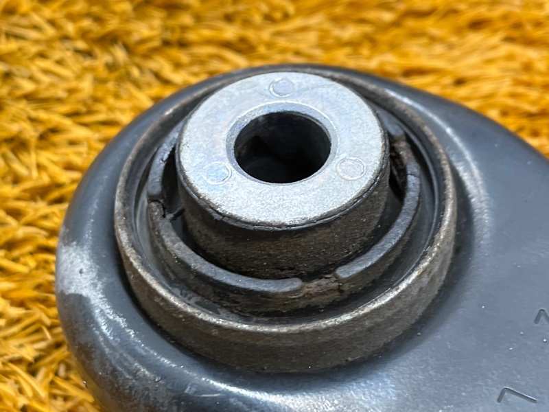 Рычаг подвески верхний, 1000 рублей, Красноярск