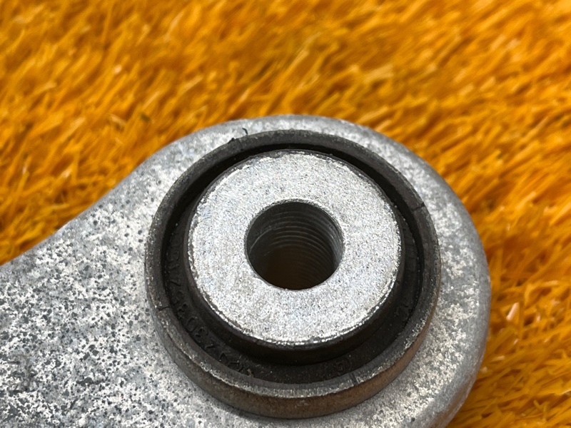 Рычаг подвески верхний, 500 рублей, Красноярск