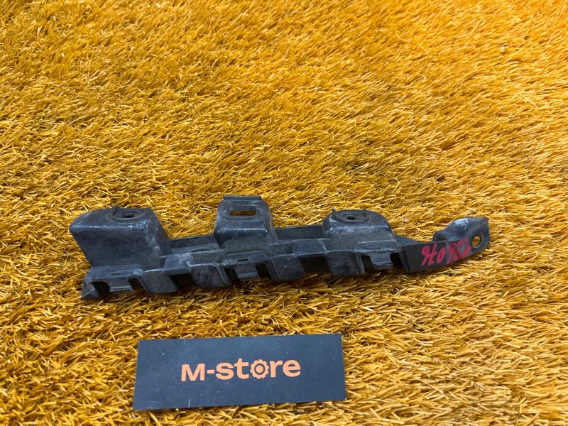 крепление бампера, 1000 рублей, Красноярск