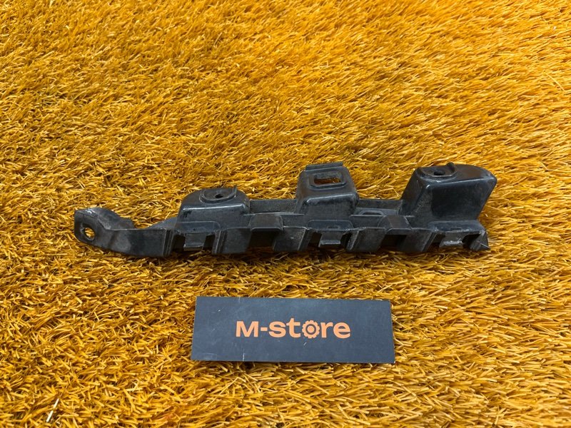 крепление бампера, 1000 рублей, Красноярск