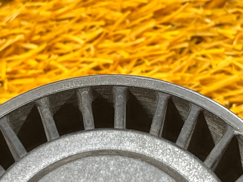 ролик обводной, 500 рублей, Красноярск