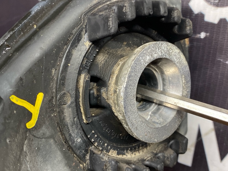 Балка поперечная (подрамник), 33000 рублей, Красноярск