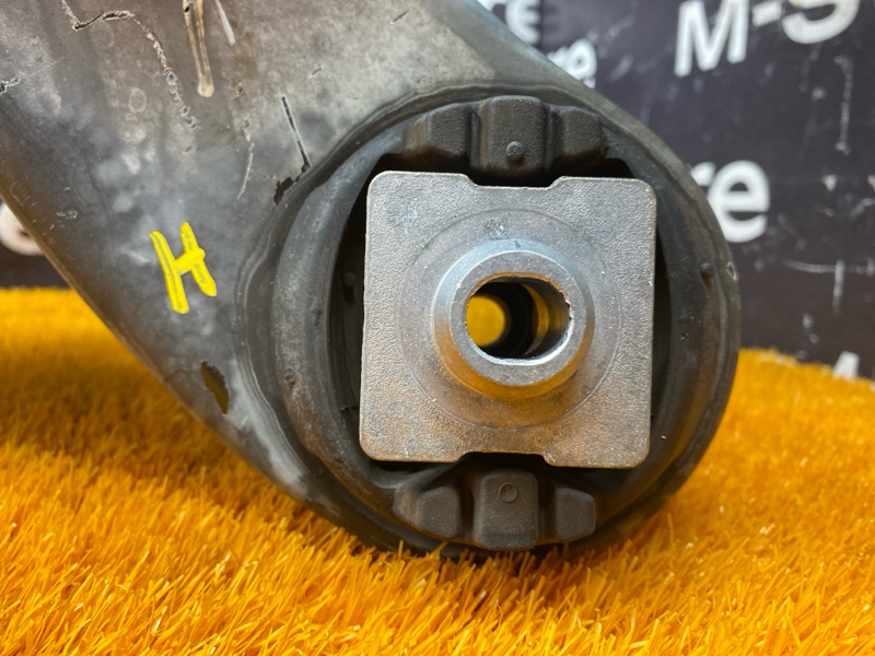 Балка поперечная (подрамник), 33000 рублей, Красноярск